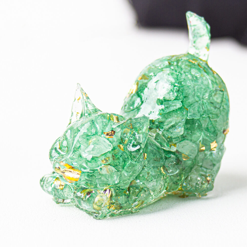 Handmade Natural Crystal Gemstone Cat with Raised Tail - Green Fluorite