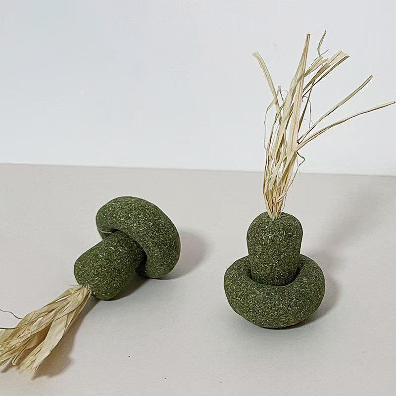 Raffia Catnip Chew Toy – Natural Handmade Play Toy For Cats