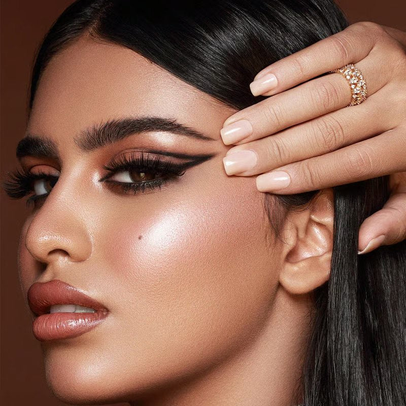 Lazy Eye Shadow Eyelash Patch