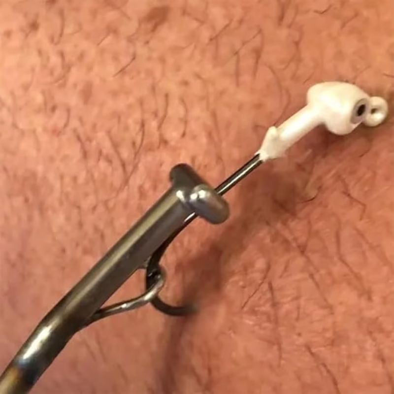 Quick Release Fish Hook Extractor