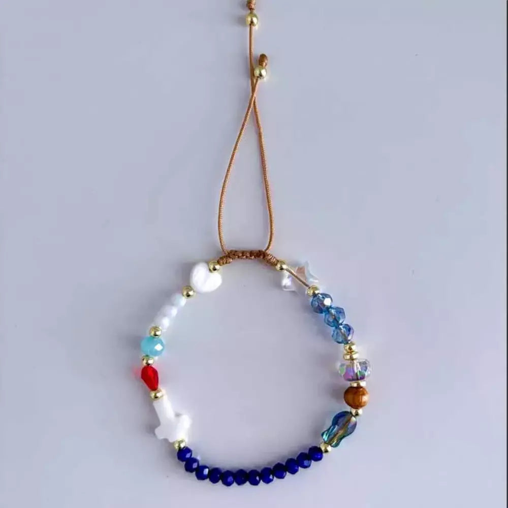 Christian bracelet designed to express personal faith