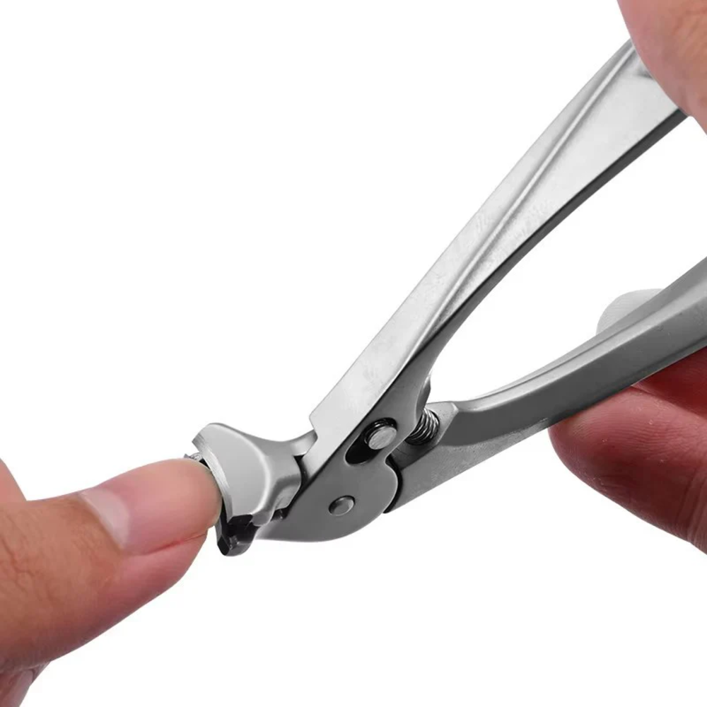 Stainless Steel Nail Clipper with Curved Precision Blades – Effortless for Thick Nails & Seniors