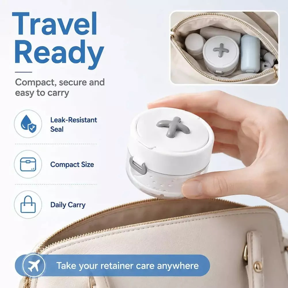 Portable dental retainer case for travel and daily use